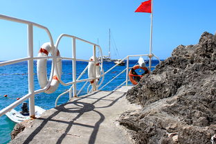 爱游戏登录入口-球场安全：未来球场与安保新思路，球场防护