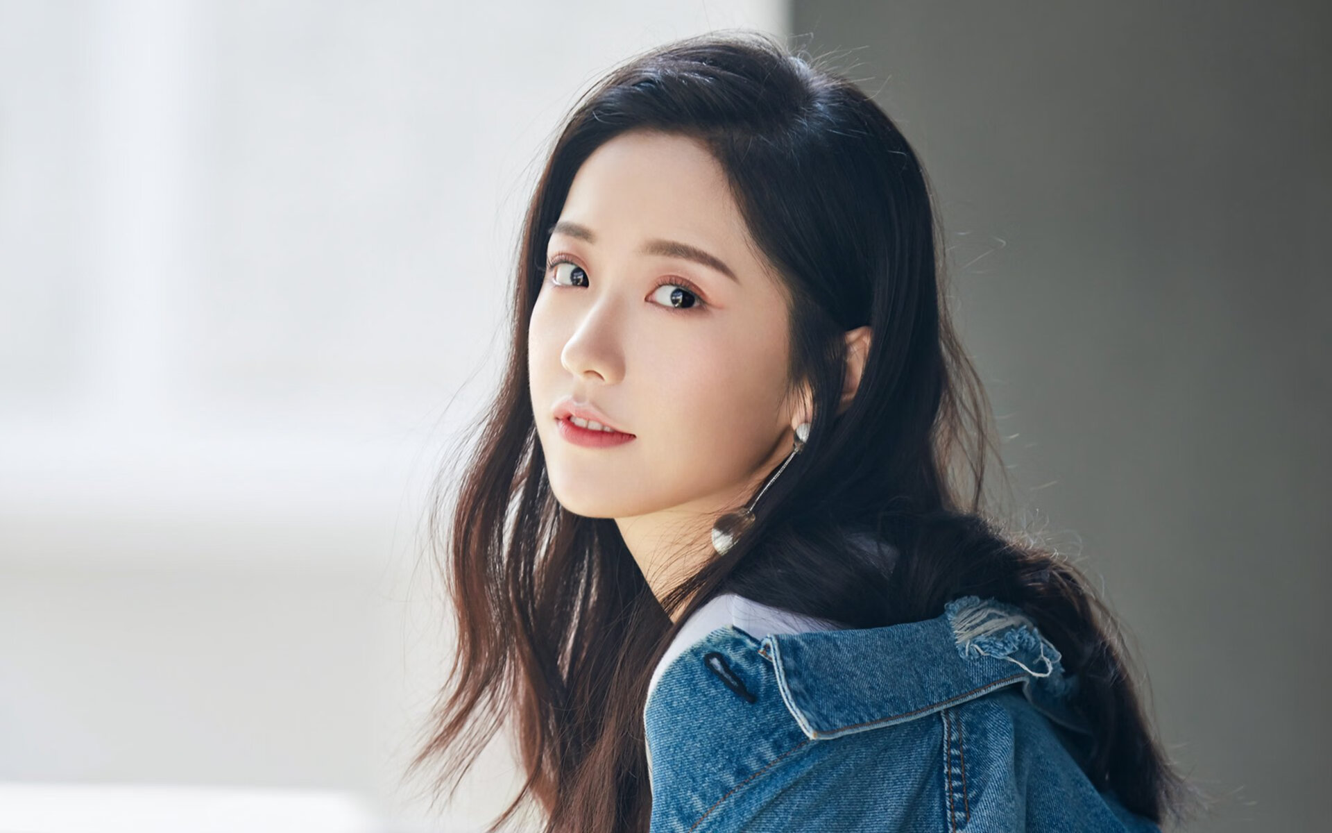 -米切尔突破犀利骑士反击连得八分，米切尔休战三将20+补缺 爵士力擒灰熊喜迎7连胜