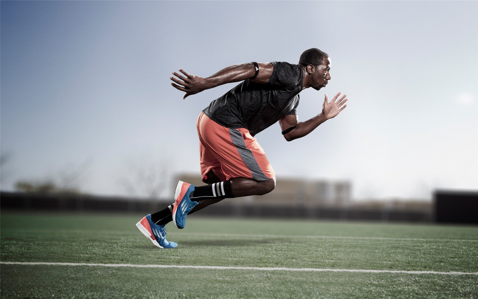 “青春燃烧”青少年篮球公益演讲在上海引发共鸣,青少年篮球大赛